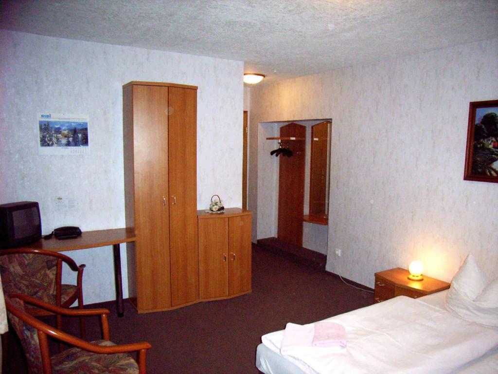 Gaststaette & Pension Jiedlitz Burkau Habitación foto